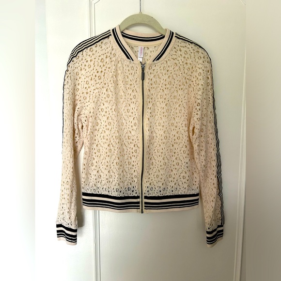 Lace zip up bomber jacket - Picture 1 of 2